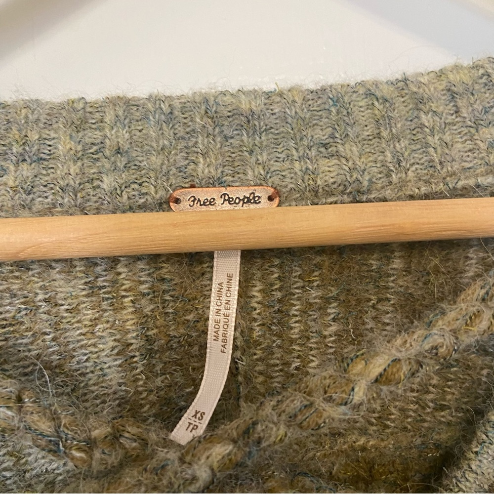 Free People Hoops & Hollas sweater - Picture 4 of 7